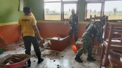 Sinergitas TNI-Polri Dalam Penanganan Bencal Puting Beliung di Madiun